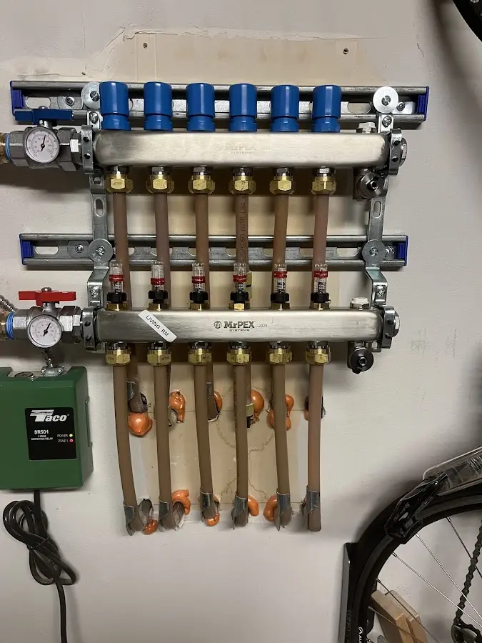 Plumber performing Sink Repair at a residential property in Gig Harbor